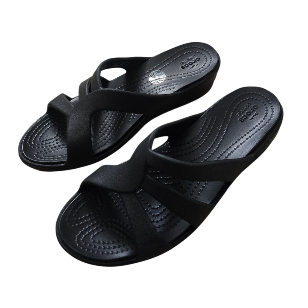 Crocs Sanrah Strappy Wedge Sandals - Picture 5 of 6